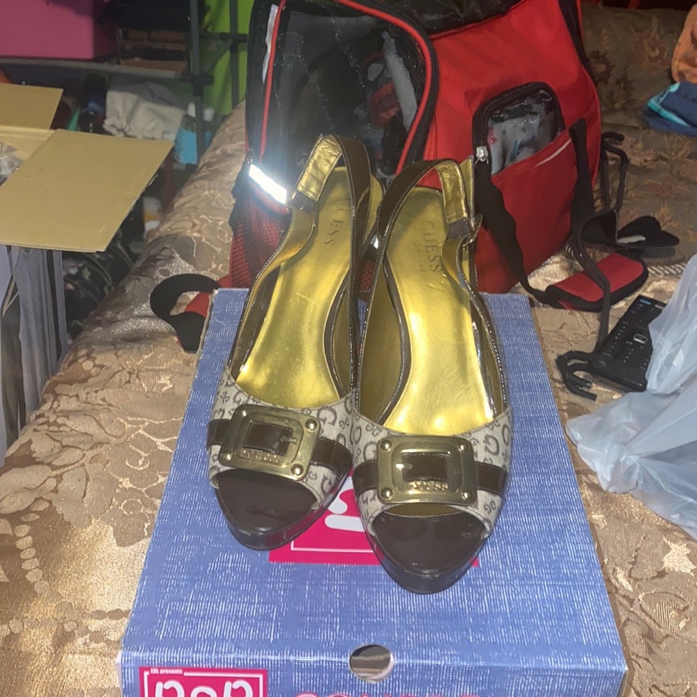 Guess heels